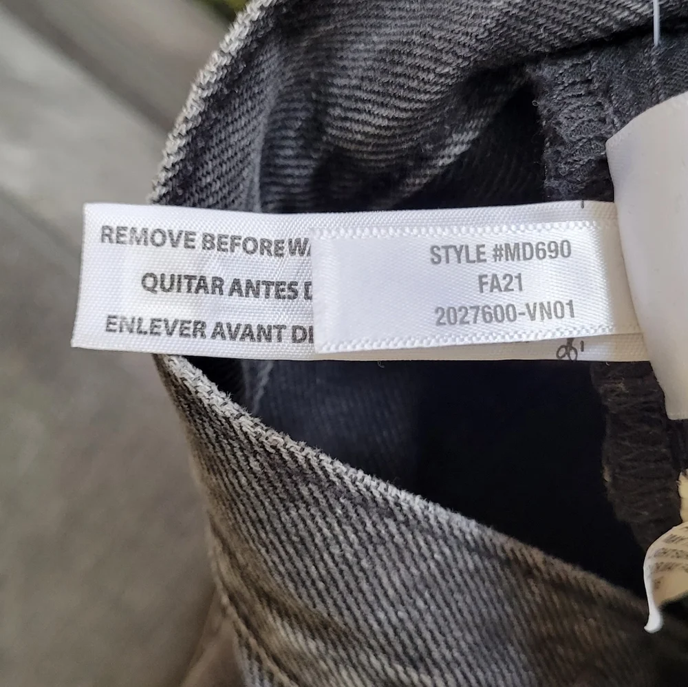 Madewell Balloon Jeans in Noll Wash 26 - Picture 7 of 8